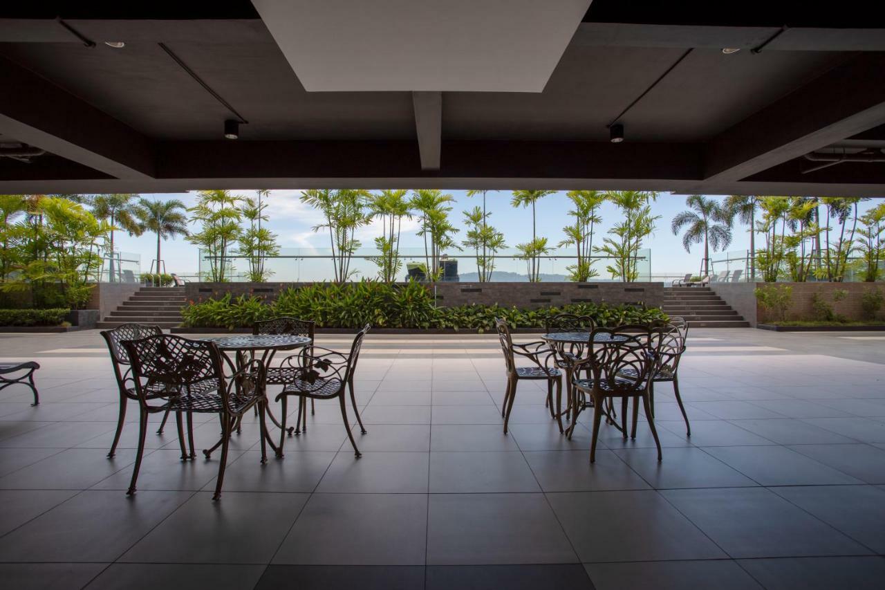 Elegant Living @ Pelagos Suites Oceanus Waterfront Kk