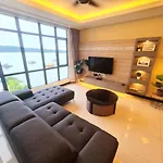 Elegant Living @ Pelagos Suites Oceanus Waterfront Kk