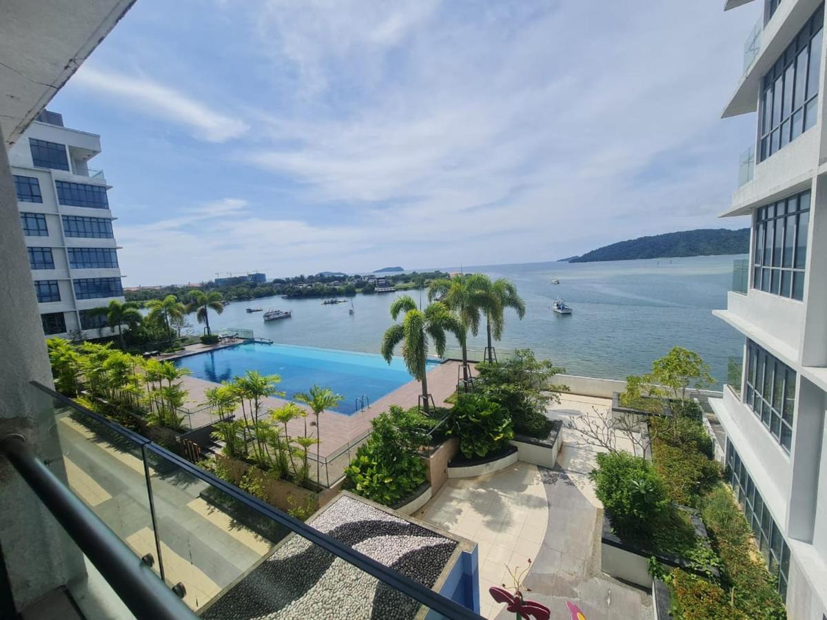 Elegant Living @ Pelagos Suites Oceanus Waterfront Kk * Kota Kinabalu